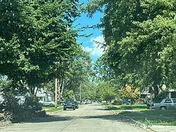 5th image of 27067 Townley St