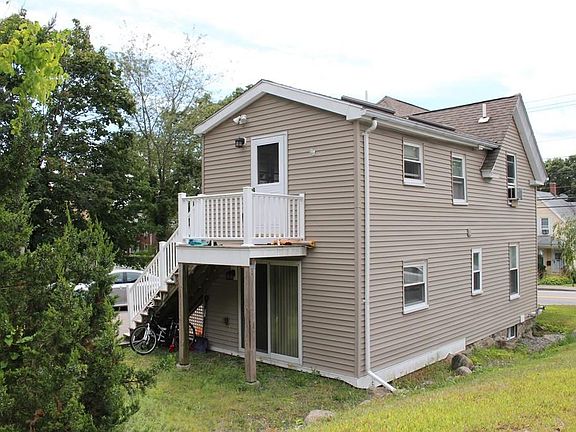 3rd image of 315 Franklin St