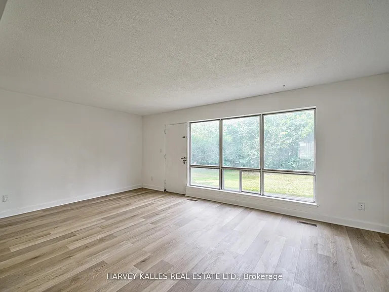 2012 Sheppard Ave W #Townhouse 102 — Photo 17