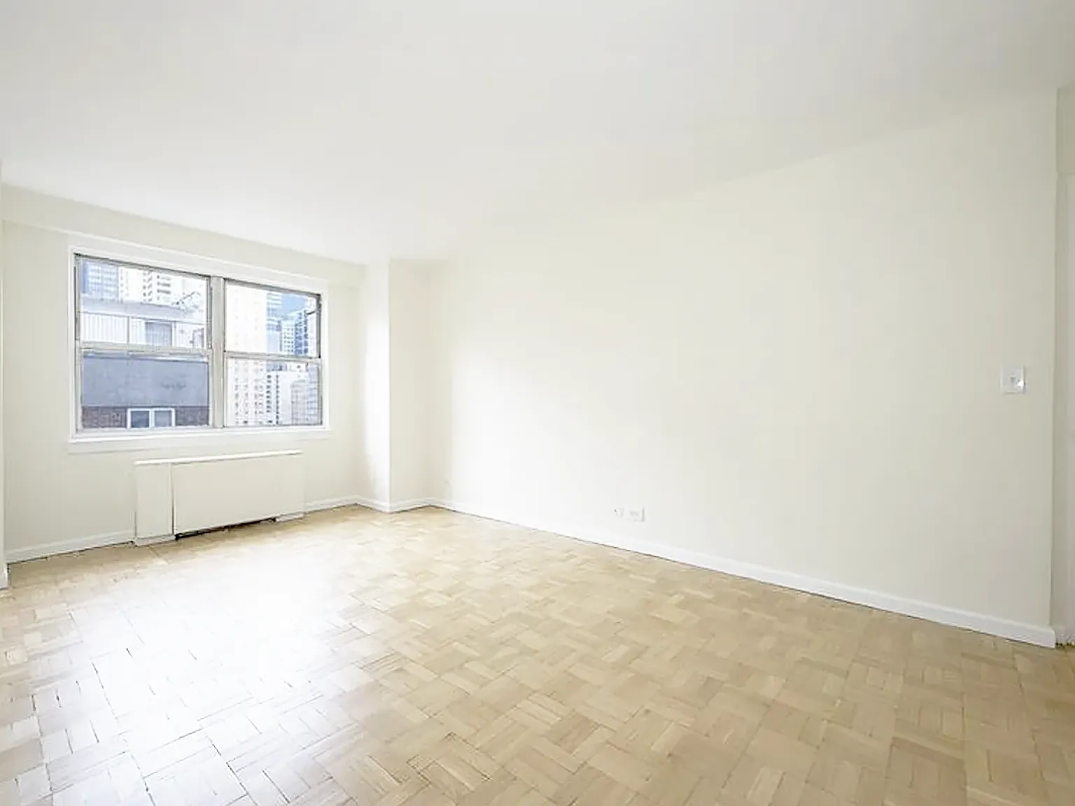 155 East 34th Street — Photo 3