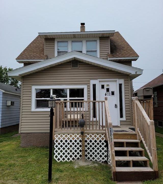 1st image of 411 N 76th Ave W