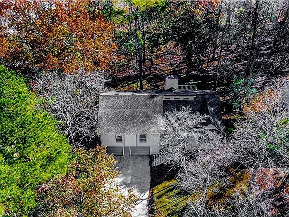 3rd image of 232 Deerchase Dr