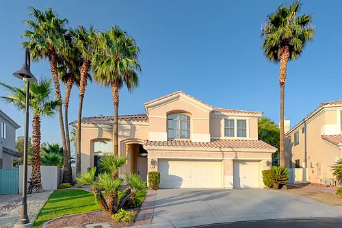 5 Chateau Whistler Ct Photo 1