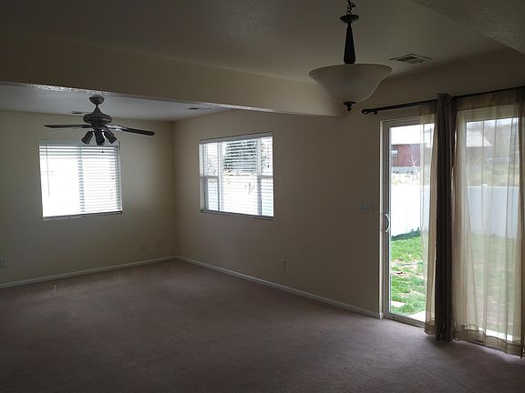 5th image of 400 Dinwoody Way