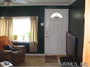 1st image of 633 Barkley St