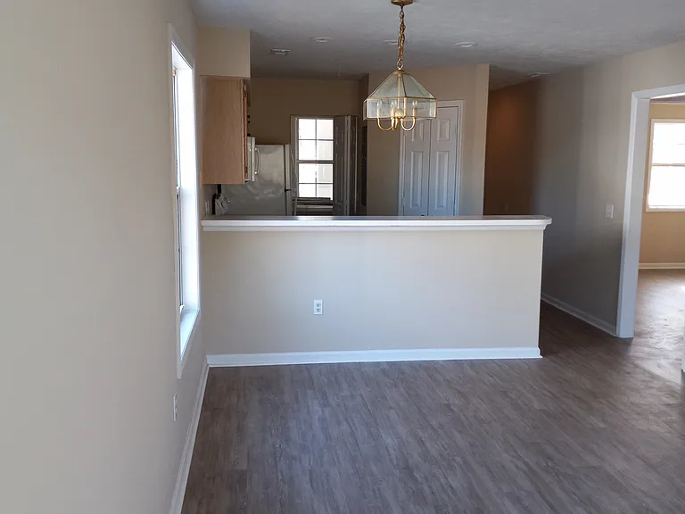589 Blue River Ct #4F — Photo 8