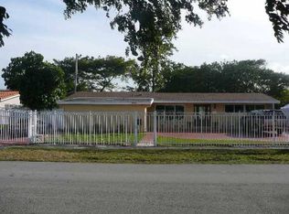 8850 SW 43rd Ter, Miami, FL 33165