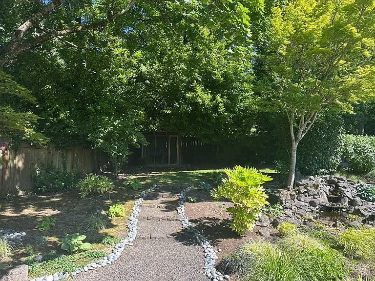 8085 SW Ridgeway Dr — Photo 11