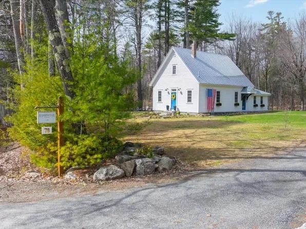 78 Collins Road, Manchester, ME 04351