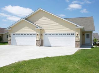 1253 Martin Ave, Fond Du Lac, WI 54935
