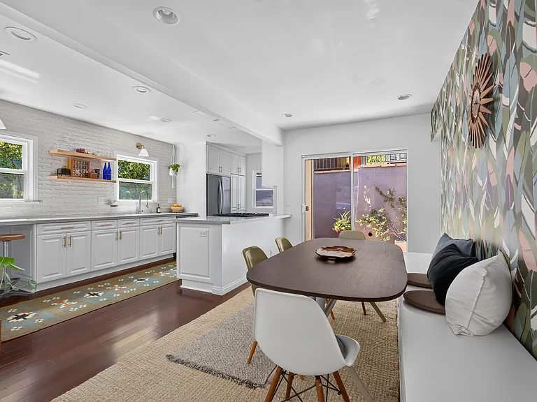 3831 Broadlawn Dr — Photo 13