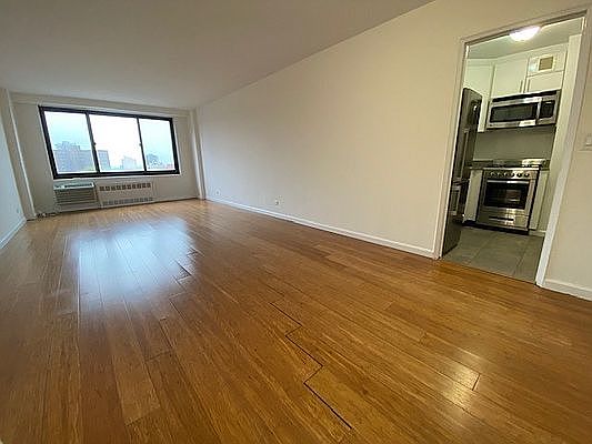 5th image of 25 W 132nd St APT 9B
