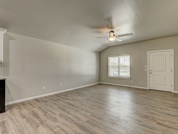 5th image of 721 League Cir