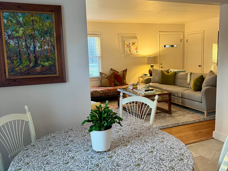 1635 W Lexington Avenue Ext — Photo 3