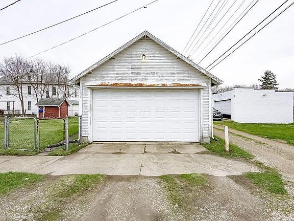 4th image of 614 W Gambier St