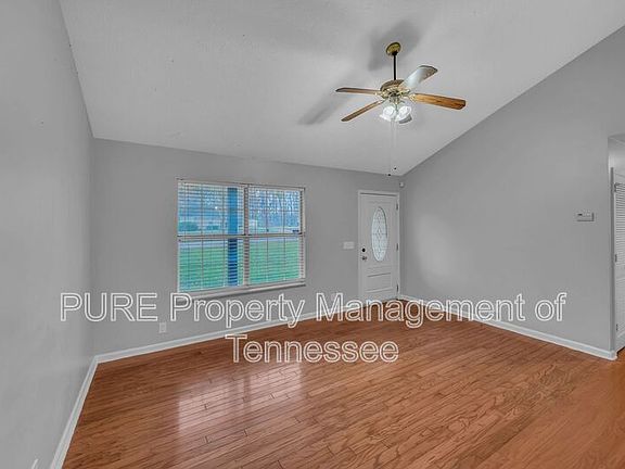 4th image of 1003 Willowbank Ct
