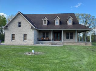 3944 Cooper Rd, Lowellville, OH 44436