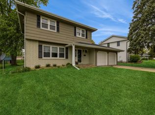 317 E 23rd St N, Newton, IA 50208