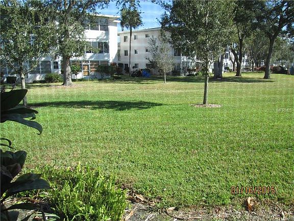 4th image of 8455 112th St APT 210