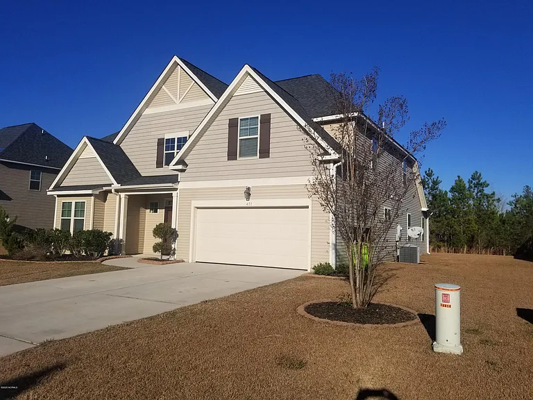411 Cyrus Thompson Dr — Photo 3