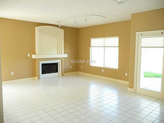 4th image of 7609 Rolling View Dr Unit 101