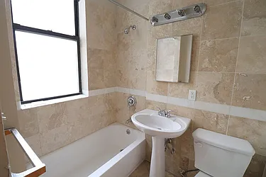 Rented by Nest Seekers International