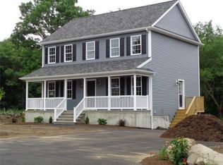 636 Somerset Ave, North Dighton, MA 02764