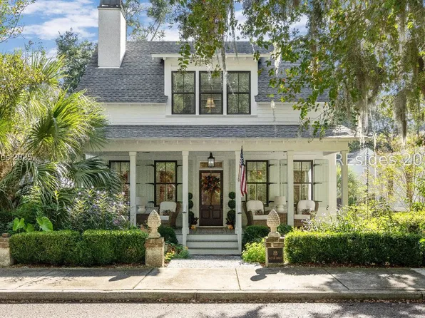 8 Hayek St Unit B, Beaufort, SC 29907