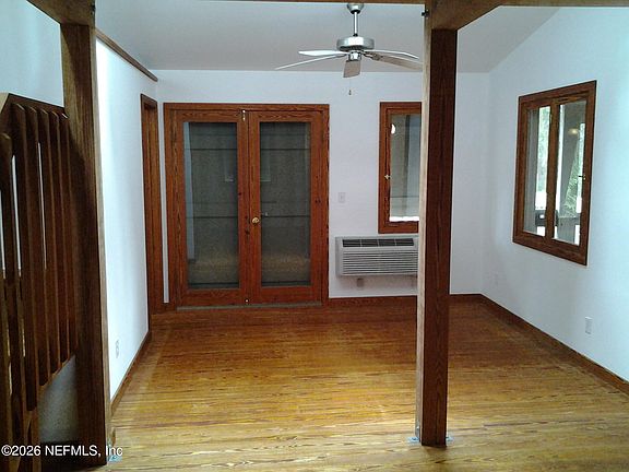 5th image of 1415 Florida St