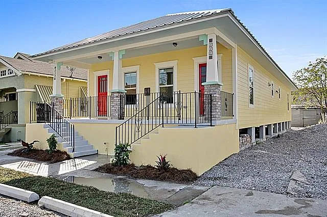625 S Hennessey St — Photo 2