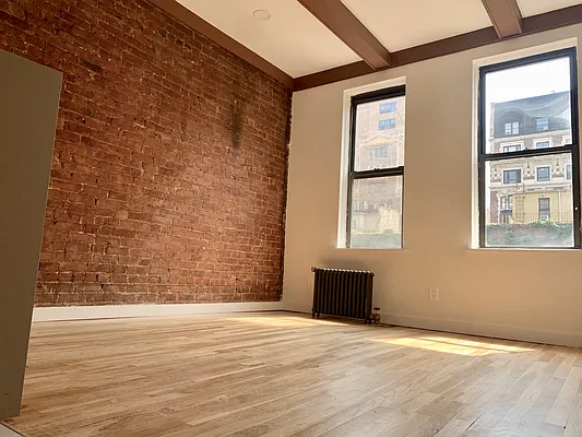 Rented by Building Equity Real Estate LLC | media 6