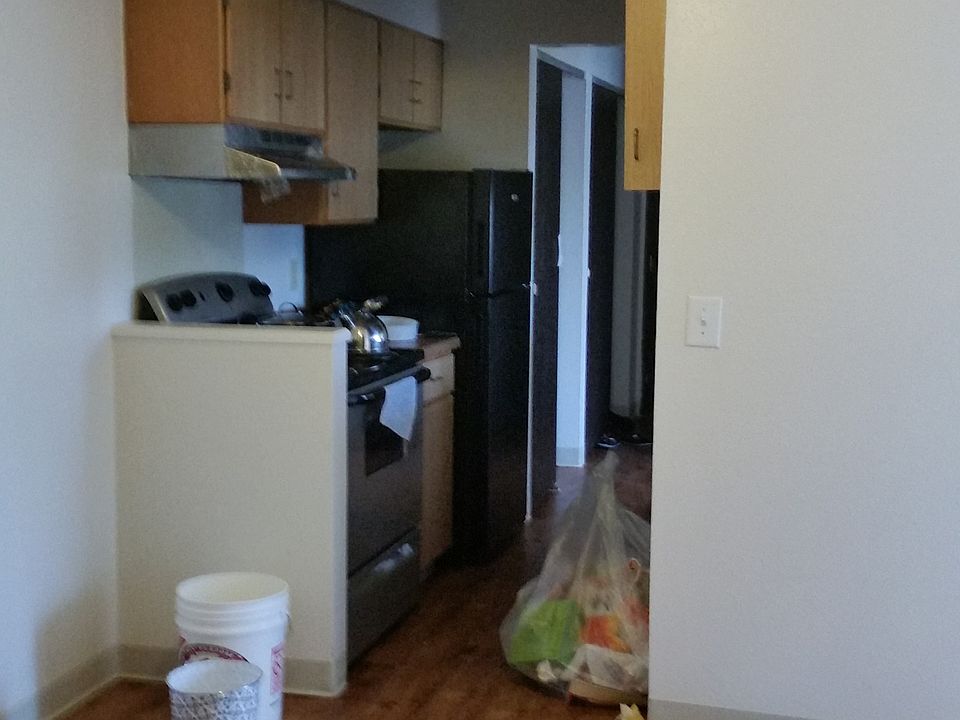 1st image of 4245 Southport Cir APT 2A