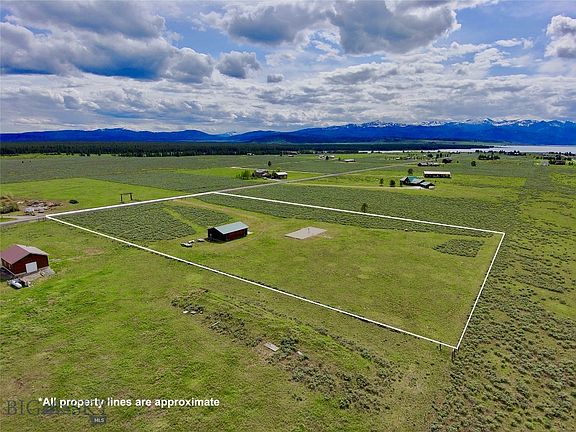 3rd image of 91 Catfish Ln
