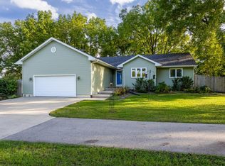 21 Garfield St, Edgerton, WI 53534
