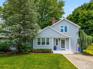 145 Puritan Rd, Fairfield, CT 06824