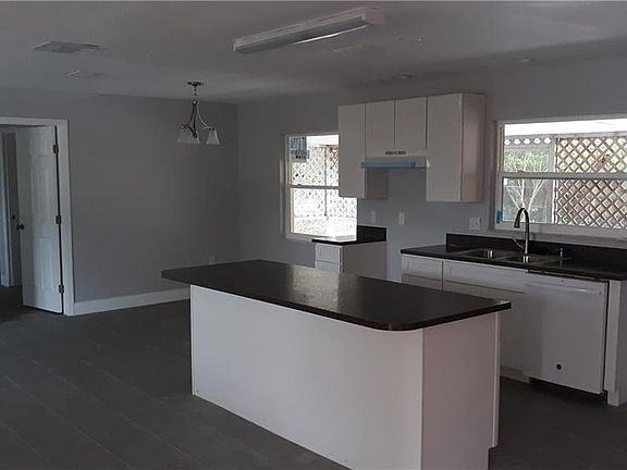 5th image of 7008 Ironwood Dr