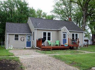314 5th St SW, Hampton, IA 50441