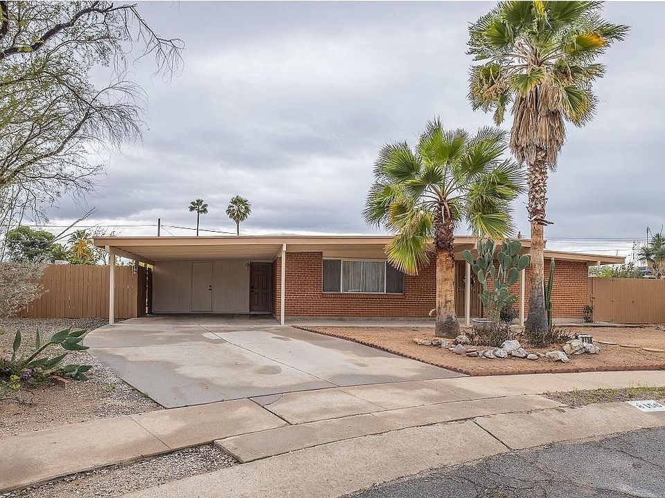 1st image of 8156 E Balfour Dr