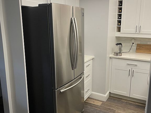 2nd image of 1015 Green Pine Blvd APT C1