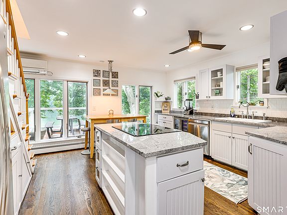 3rd image of 11 Stanton Street
