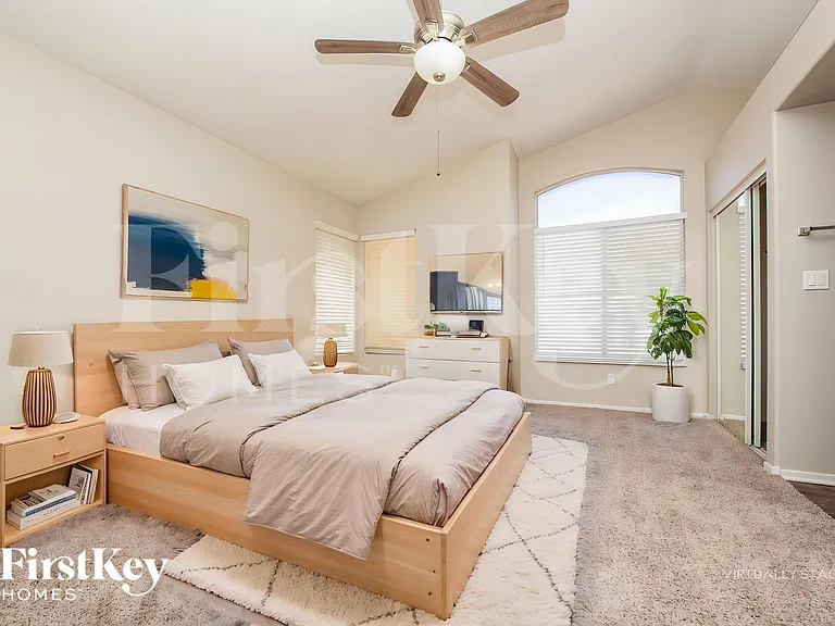 6067 Hidden Rock Dr — Photo 8