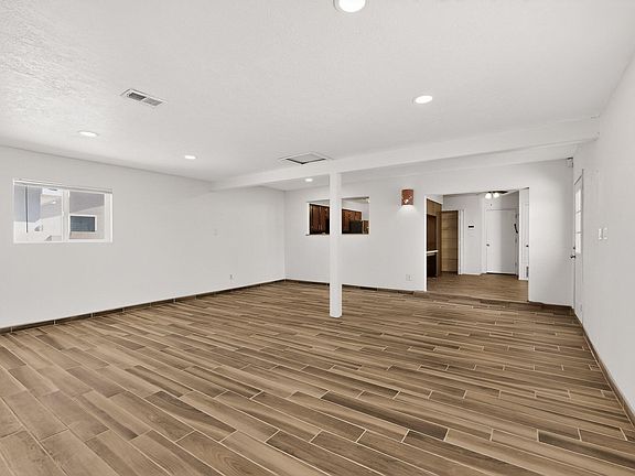 5th image of 331 Nicklaus Dr SE