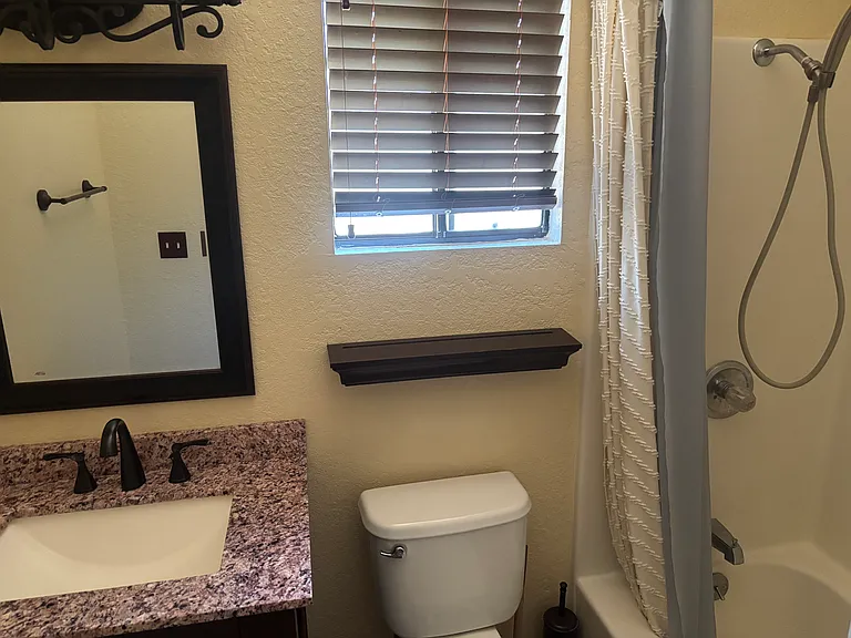 412 Garrick Way — Photo 8