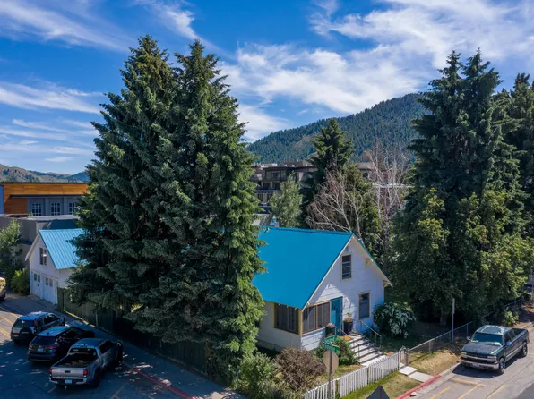380 2nd St E, Ketchum, ID 83340