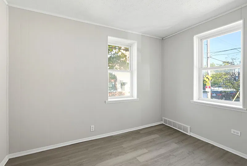 12002 Paul Ave — Photo 1