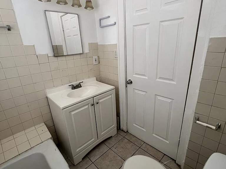 5524 Woodland Ave — Photo 14