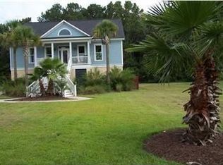 4285 Jacobs Point Ct, Ravenel, SC 29470