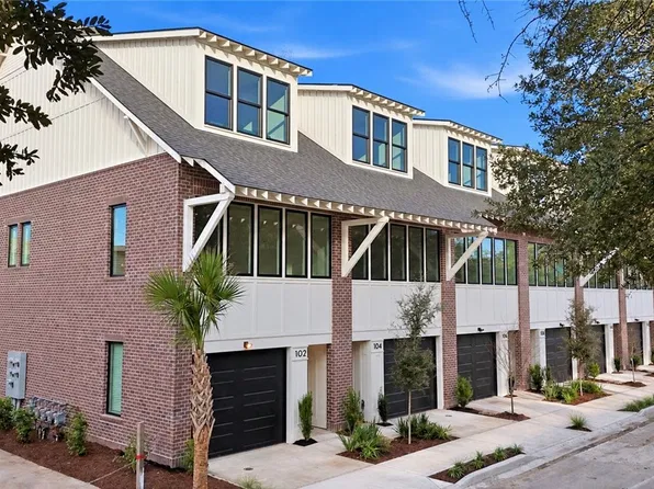 108 Pearl Street, Savannah, GA 31405