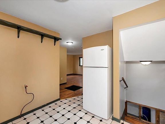 5th image of 6355 Stoney Brook Rd