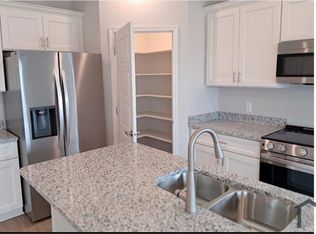 7134 Magnolia Crk #101, San Antonio, TX 78252